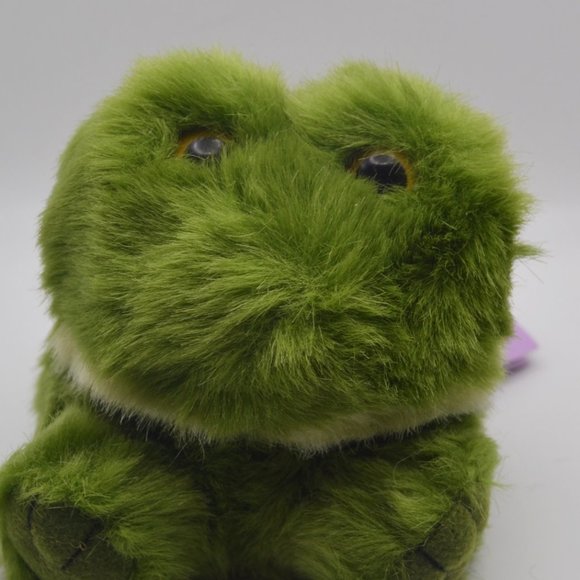 Lily the Frog Puffkins by Swibco Style 6600 Bean Bag Plush - Picture 7 of 8